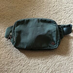 Lululemon Belt Bag 2L